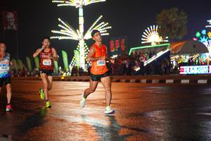 BIB: 40161, 2013
                            <button type="button" onclick="openModal(16158500)" class="btn btn-primary btn-sm float-right btn-popup" data-toggle="modal" data-target=".modal-high-quality">
                        <i class="fas fa-shopping-cart"></i> Add to Cart
                    </button>
                                            <button type="button" onclick="isThisMe(16158500, true)" class="btn btn-success btn-sm float-right btn-popup btn-isme hidden" data-toggle="tooltip" data-placement="bottom" title="นี่คือรูปของคุณใช่ไหม คลิกที่นี่เพื่อเอาเข้าอัลบั้ม">
                        <i class="fas fa-plus"></i> Add to album
                    </button>
                    <button type="button" onclick="isThisMe(16158500, false)" class="btn btn-warning btn-sm float-right btn-popup btn-isnotme hidden">
                        <i class="fas fa-ban"></i> Remove from album
                    </button>